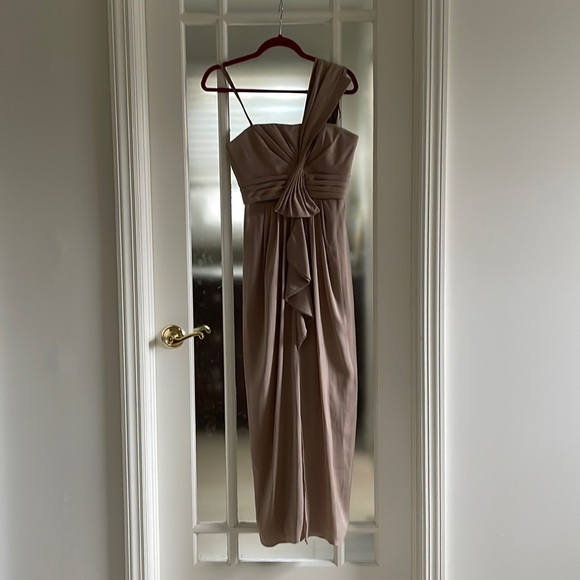 bcbg champagne dress BCBGMaxAzria | Dresses | Bcbg Champagne Gown
